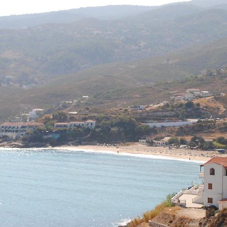 Armenistis Apartment Bagian luar foto