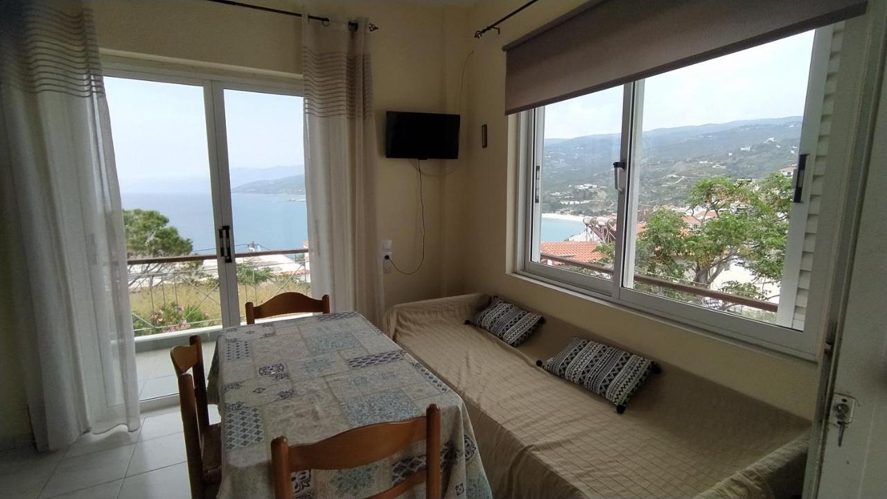 Armenistis Apartment Bagian luar foto